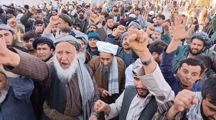 তালেবান কমান্ডারের গ্রেফতারকে কেন্দ্র করে উত্তাল আফগানিস্তান