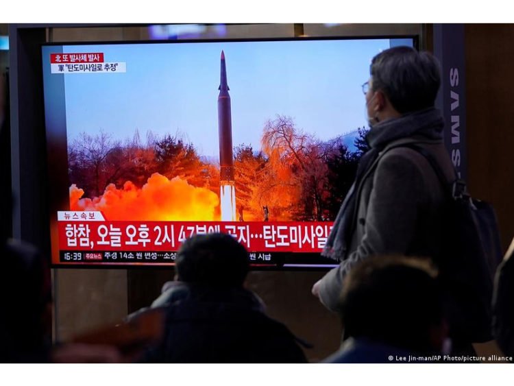 ফের ক্ষেপণাস্ত্র পরীক্ষা উত্তর কোরিয়ার