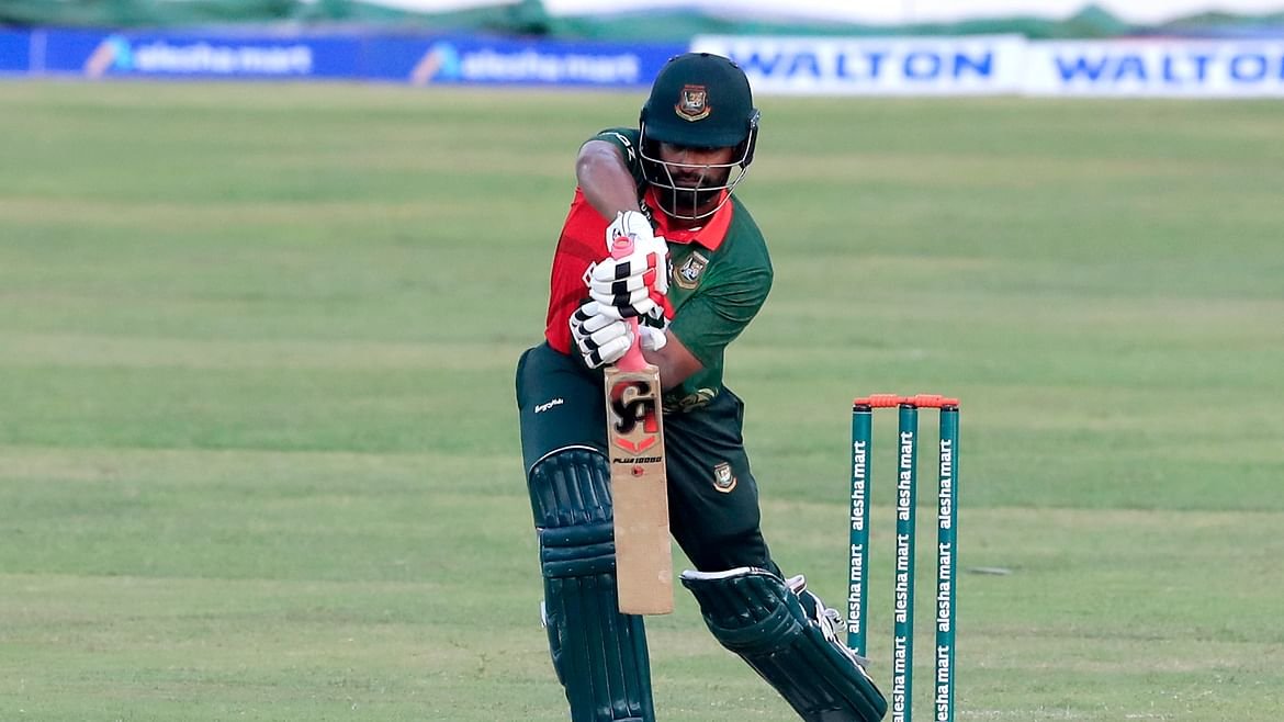 ৬ মাস বাংলাদেশের হয়ে টি-টোয়েন্টি খেলবেন না তামিম