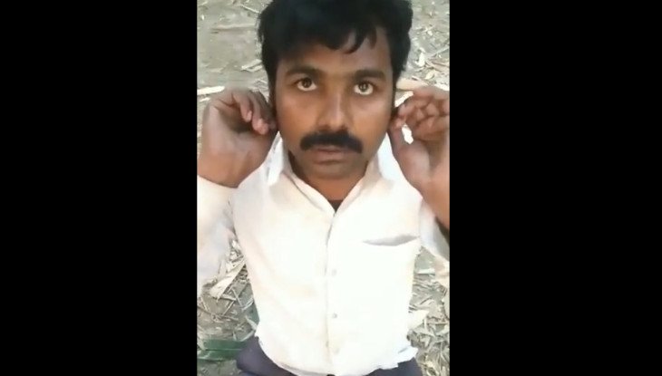 ভারতে গরুর গোশত খাওয়ায়‌ মুসলিম যুবককে পেট্রল ঢেলে পুড়িয়ে ‌হত্যা করলো হিন্দুত্ববাদীরা